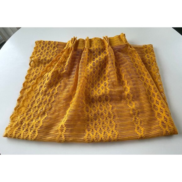 Vintage 70s pleated curtain, golden yellow, open weave mesh, single panel - Picture 10 of 10
